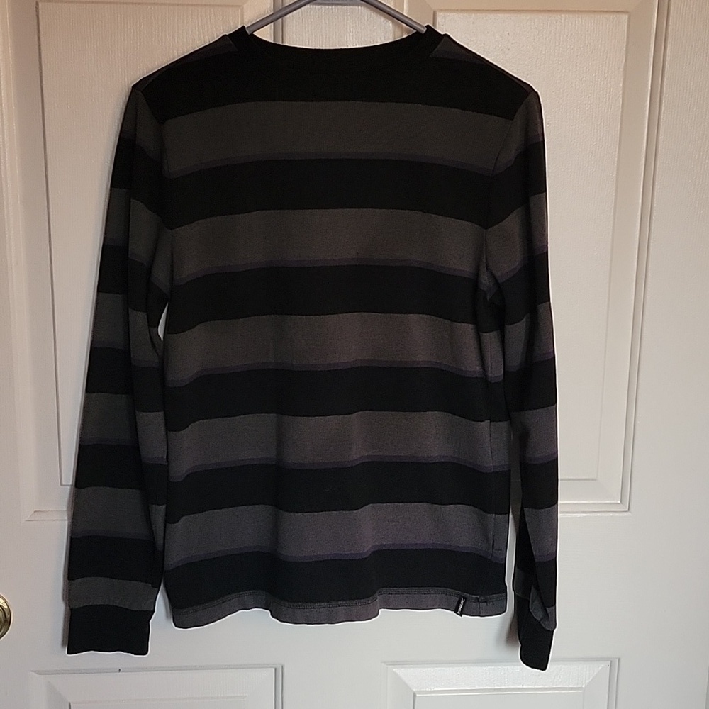 Tony Hawk boys XL, long sleeved shirt, black, gray and purple striped.
